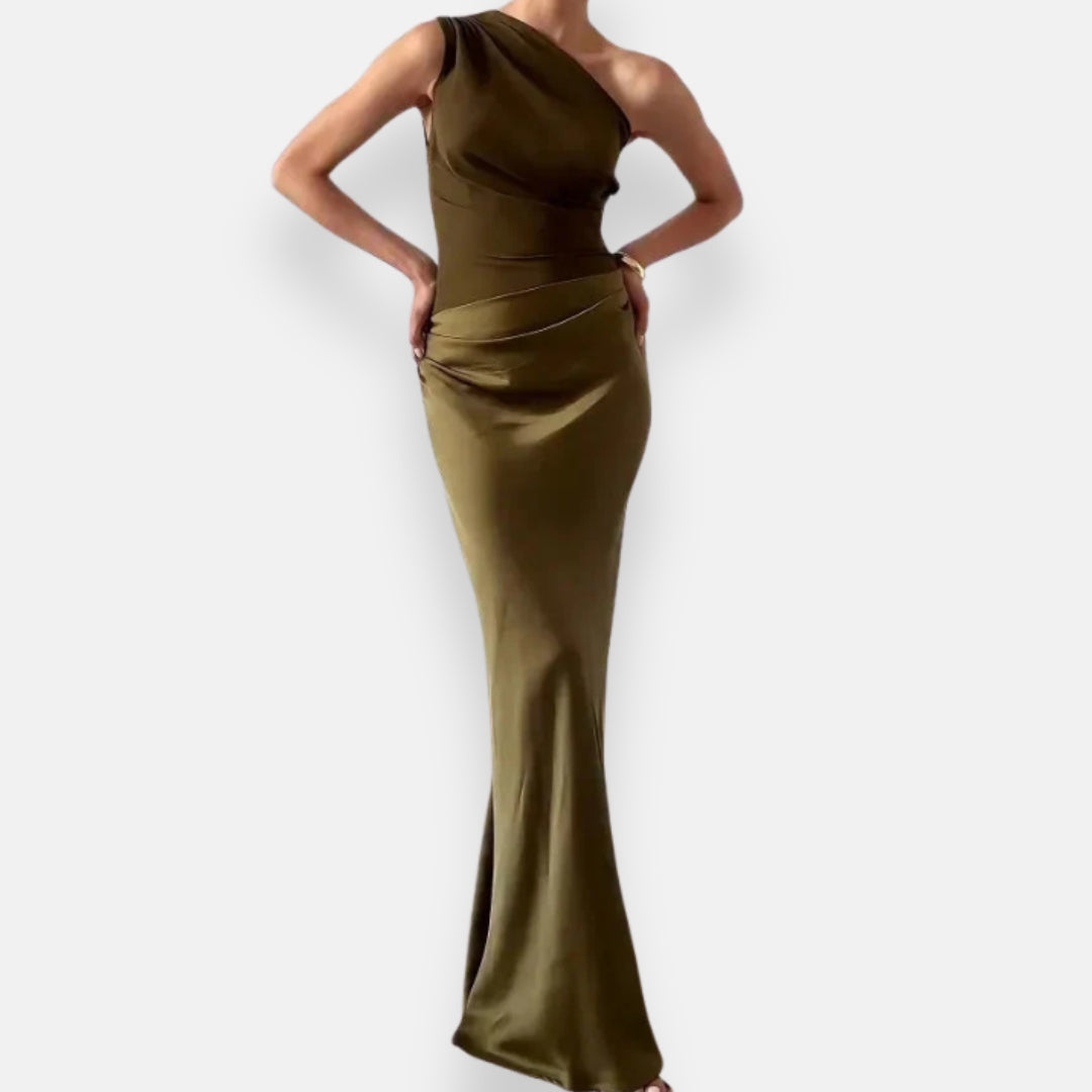 Victoire | Robe maxi plissée à une épaule