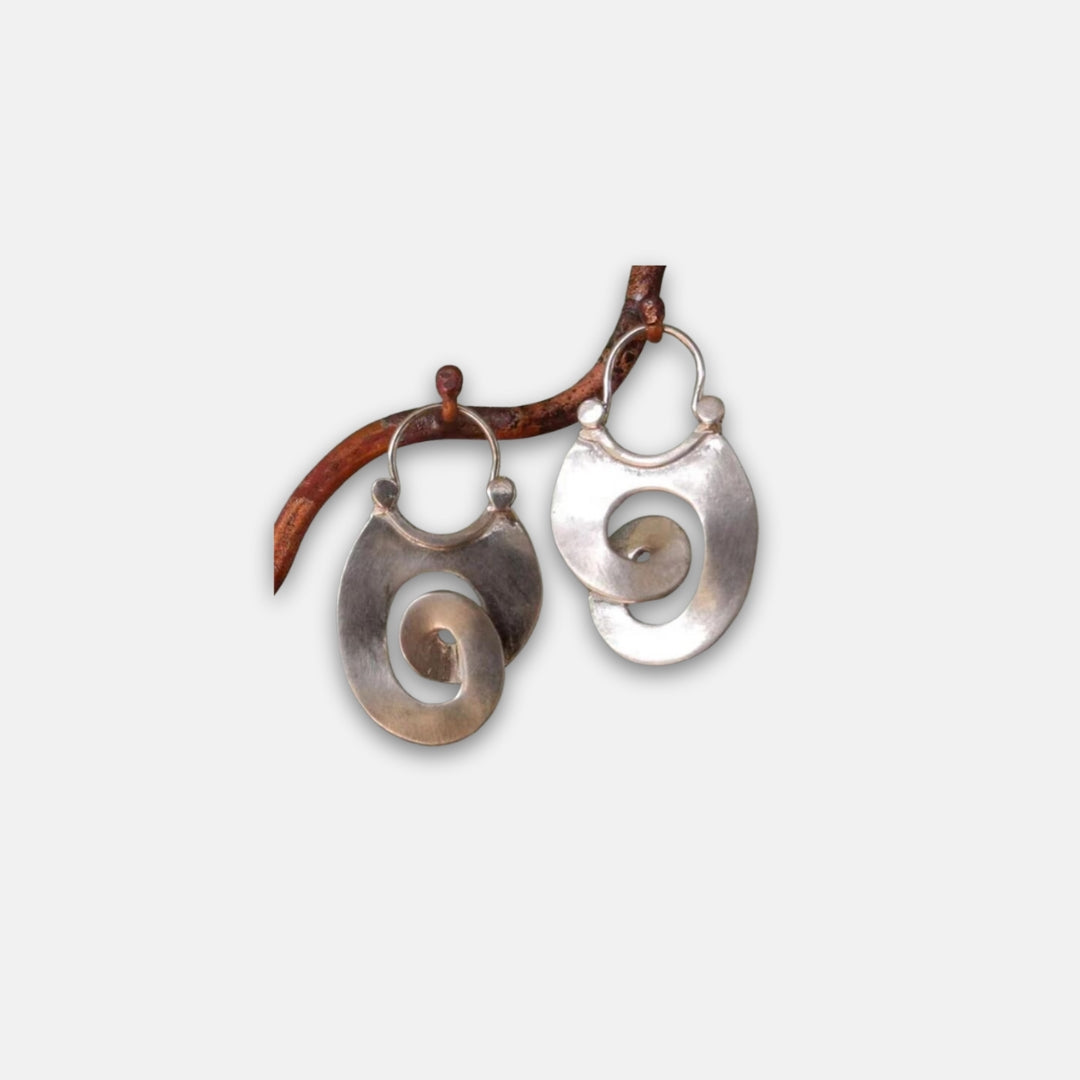 Lina | Boucles d’oreilles spirales en argent vintage