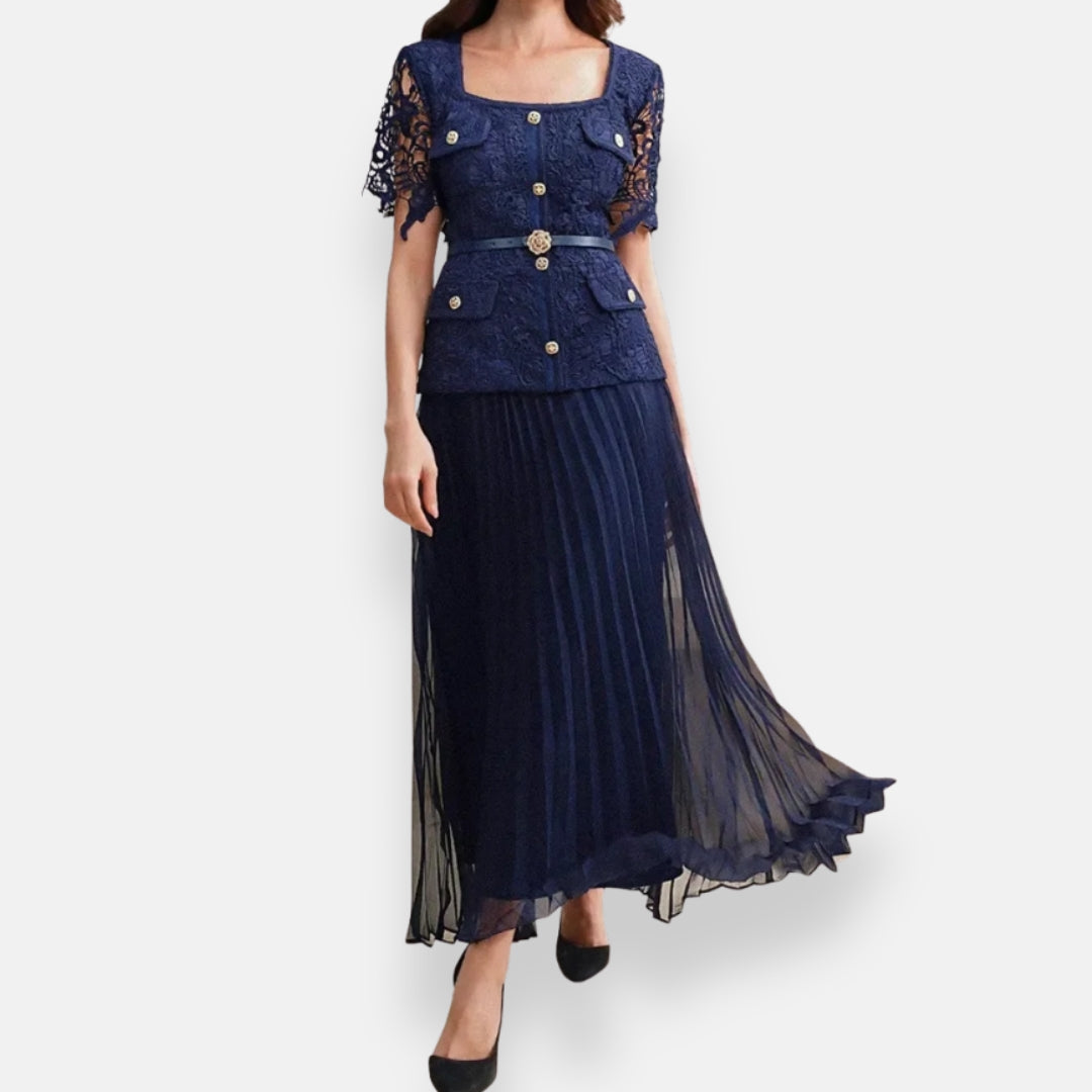 Maëva | Robe en dentelle ceinturée