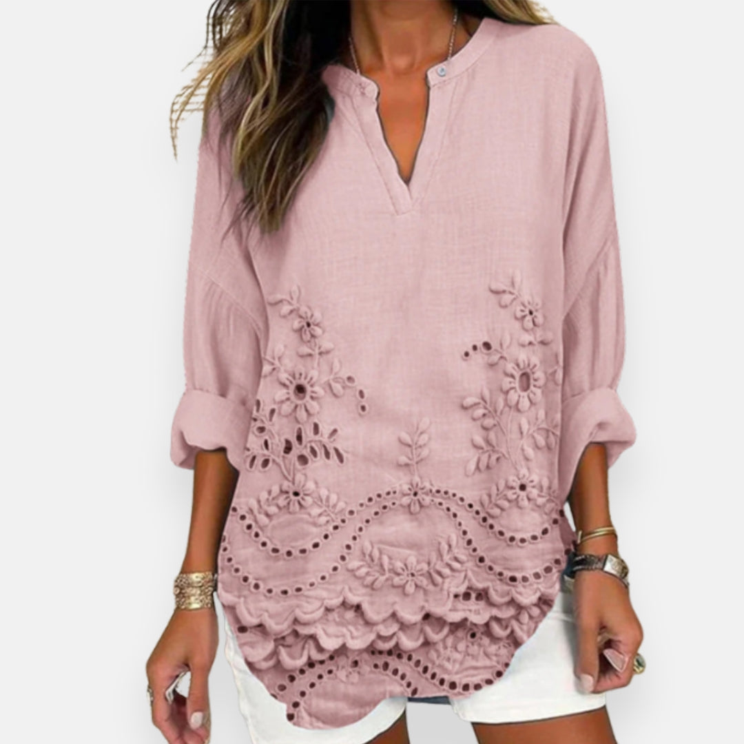 Kyra | Blouse brodée à détails floraux