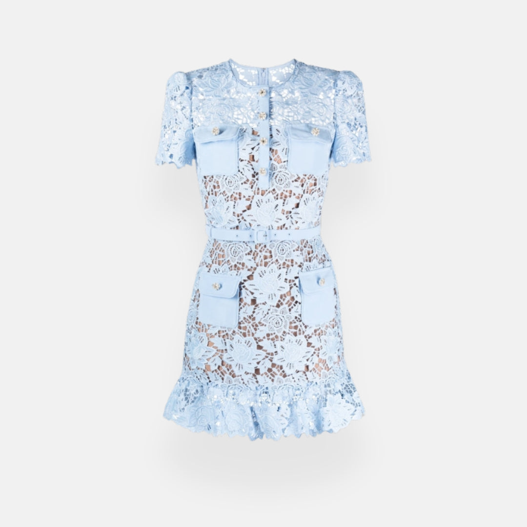 Amance | Robe fleurie brodée à manches courtes